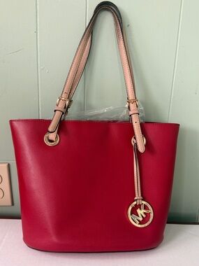 Micheal Kors red bucket purse